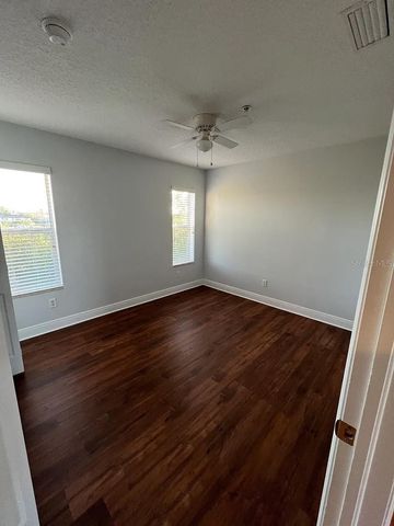 445 BAYOU VILLAGE DRIVE, Tarpon Springs, FL 34689
