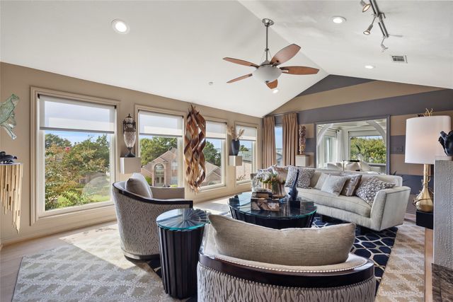 5713 Southern Cross Drive, Rockwall, TX 75032