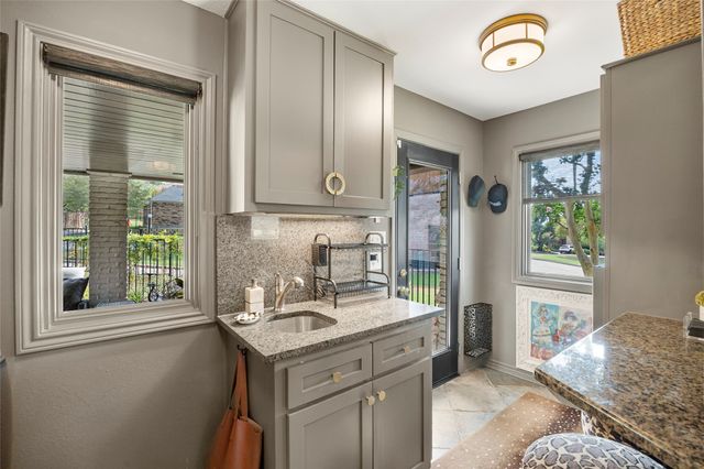 5713 Southern Cross Drive, Rockwall, TX 75032