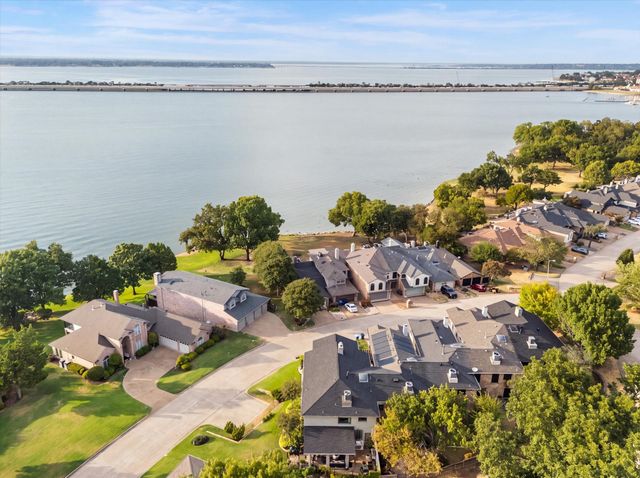 5713 Southern Cross Drive, Rockwall, TX 75032