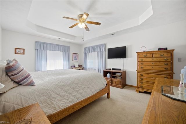322 Faulk RD, Norfolk, VA 23502