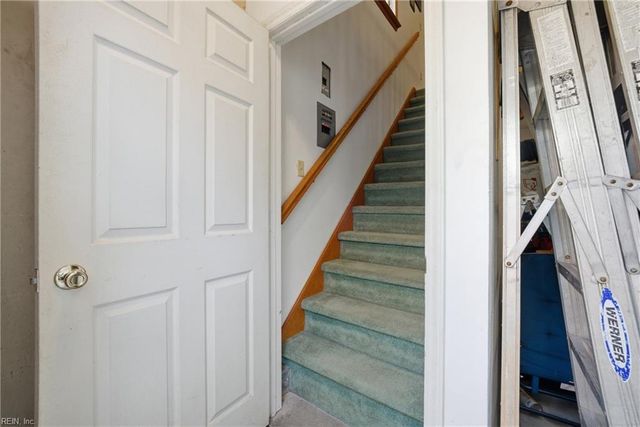 322 Faulk RD, Norfolk, VA 23502