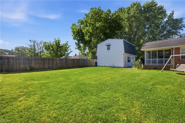 322 Faulk RD, Norfolk, VA 23502