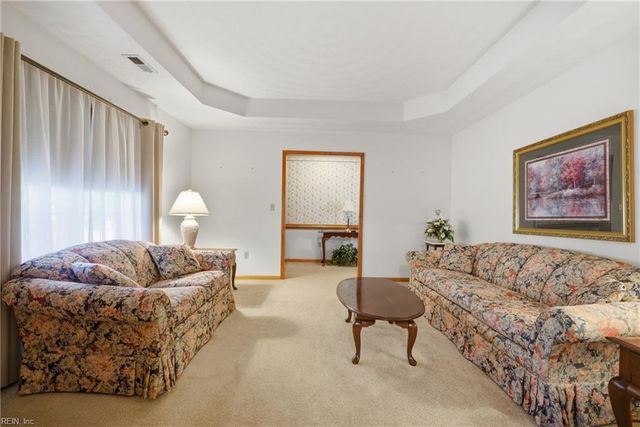 322 Faulk RD, Norfolk, VA 23502