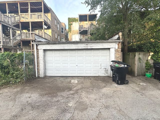 6402 S Greenwood Avenue, Chicago, IL 60637