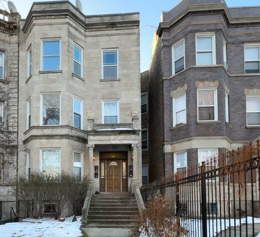 6402 S Greenwood Avenue, Chicago, IL 60637