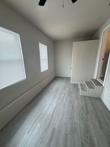 2718 S 11th Street, Abilene, TX 79605