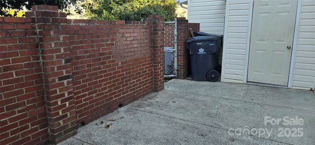 11011 Park Road, Charlotte, NC 28226