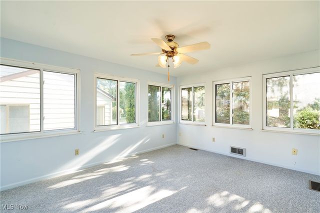 59 Tudor Lane, Kent, OH 44240