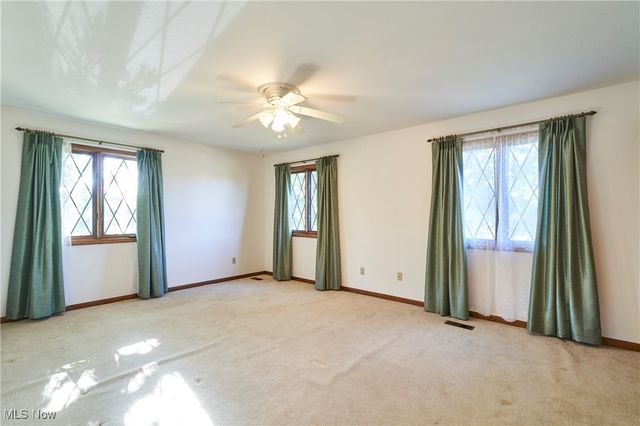 59 Tudor Lane, Kent, OH 44240