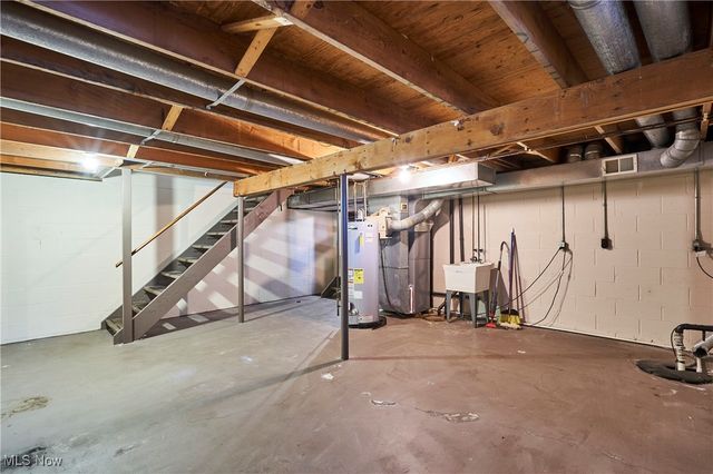 59 Tudor Lane, Kent, OH 44240