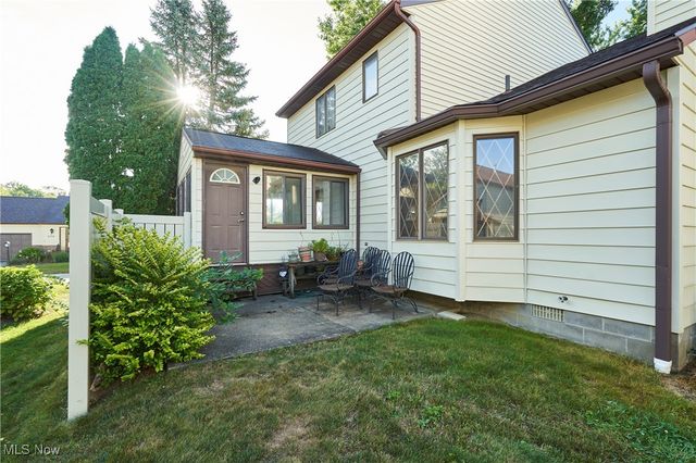 59 Tudor Lane, Kent, OH 44240