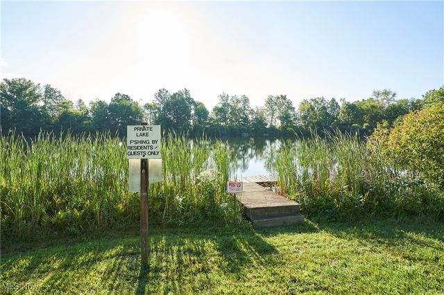 59 Tudor Lane, Kent, OH 44240