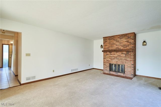 59 Tudor Lane, Kent, OH 44240