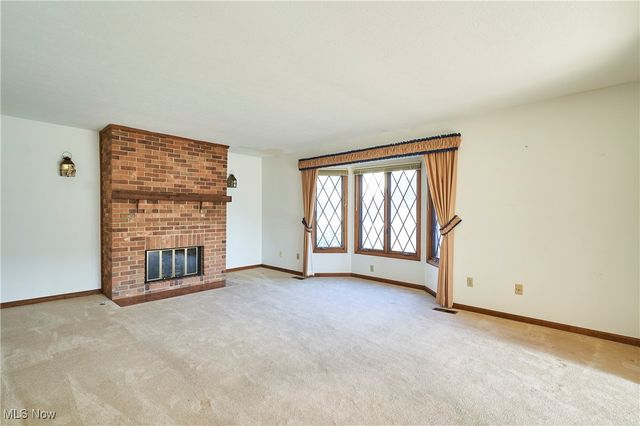 59 Tudor Lane, Kent, OH 44240