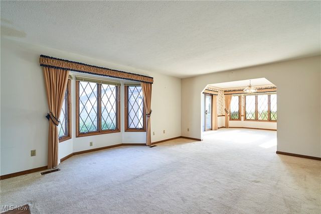 59 Tudor Lane, Kent, OH 44240