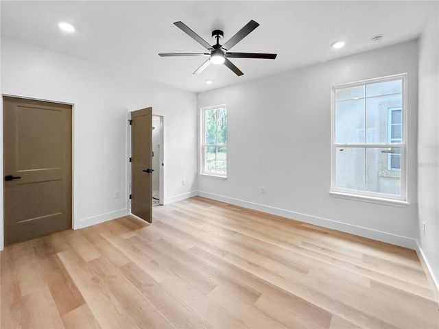 1010 HICKORY AVENUE, Sanford, FL 32771