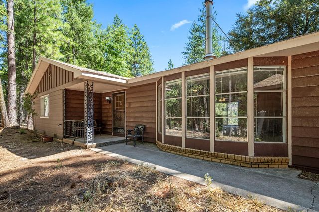 5925 Sly Park Rd, Placerville, CA 95667