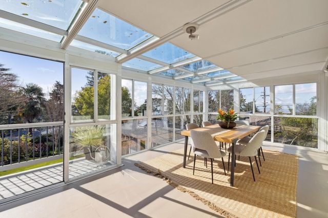 6254 6254 Girvin Drive, Oakland, CA 94611