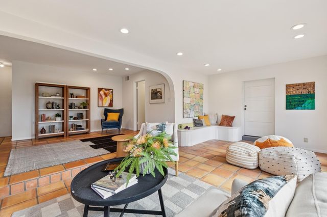 6254 6254 Girvin Drive, Oakland, CA 94611