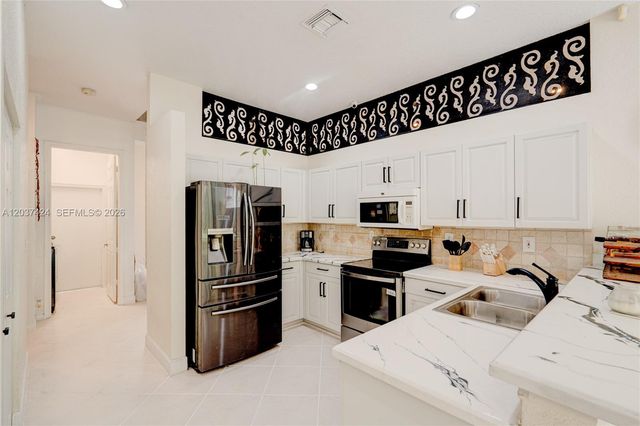 4964 NW 108th Terrace, Coral Springs, FL 33076
