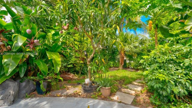 4964 NW 108th Terrace, Coral Springs, FL 33076
