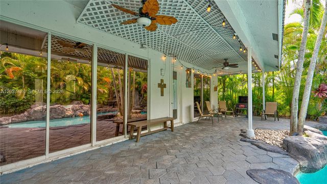 4964 NW 108th Terrace, Coral Springs, FL 33076