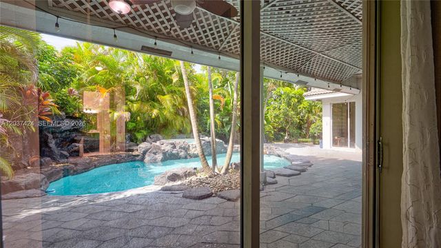 4964 NW 108th Terrace, Coral Springs, FL 33076