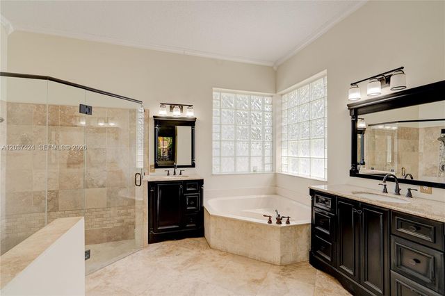 4964 NW 108th Terrace, Coral Springs, FL 33076