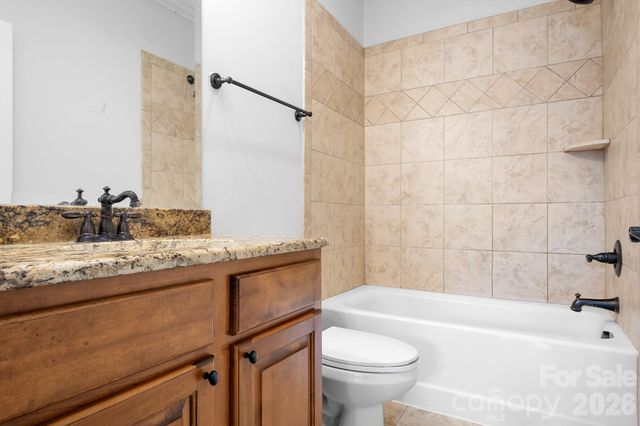2215 Whiskery Drive, Waxhaw, NC 28173