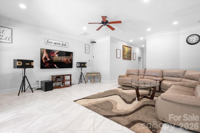 2215 Whiskery Drive, Waxhaw, NC 28173