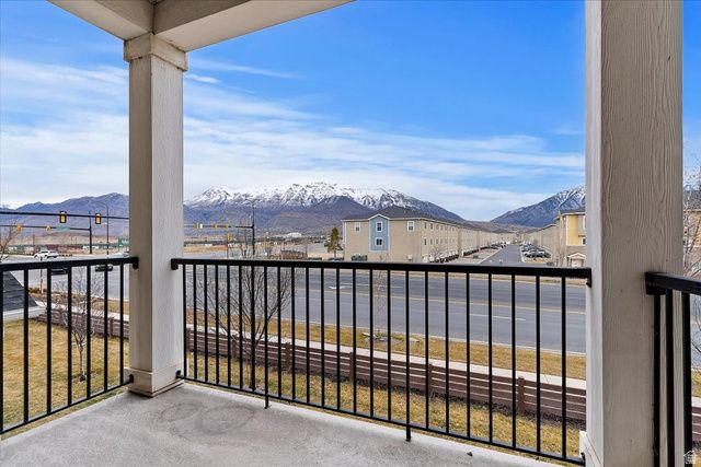 660 N EMERY LN, Vineyard, UT 84059