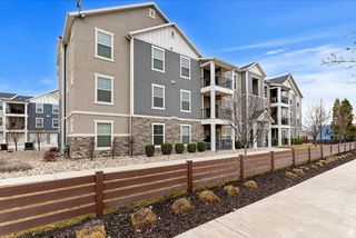 660 N EMERY LN, Vineyard, UT 84059