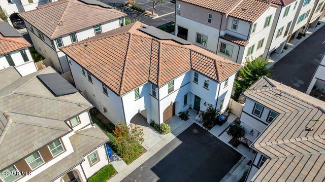 3028 Harrison Lane, Simi Valley, CA 93065