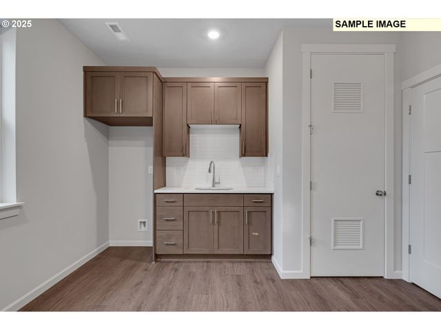 2517 S 4th Dr, Ridgefield, WA 98642