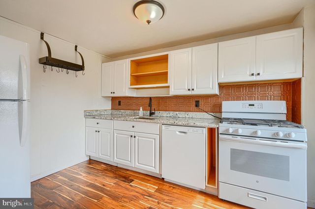 3254 RYERSON CIR, Baltimore, MD 21227