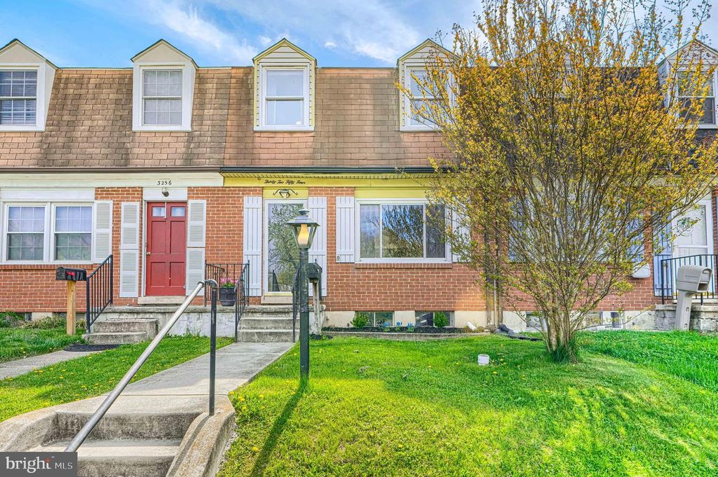 3254 RYERSON CIR, Baltimore, MD 21227
