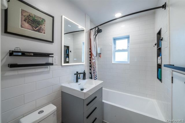 673 Pelham Road E14, New Rochelle, NY 10805