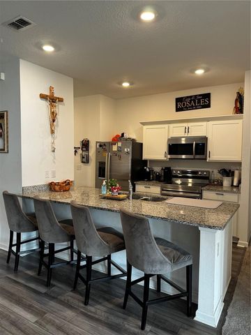 927 KELLY FERN LOOP, Ruskin, FL 33570