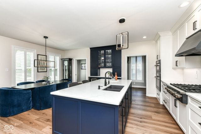 2003 Rhettsbury Street, Carmel, IN 46032