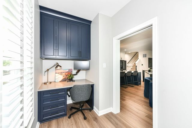 2003 Rhettsbury Street, Carmel, IN 46032