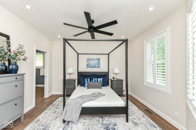 2003 Rhettsbury Street, Carmel, IN 46032