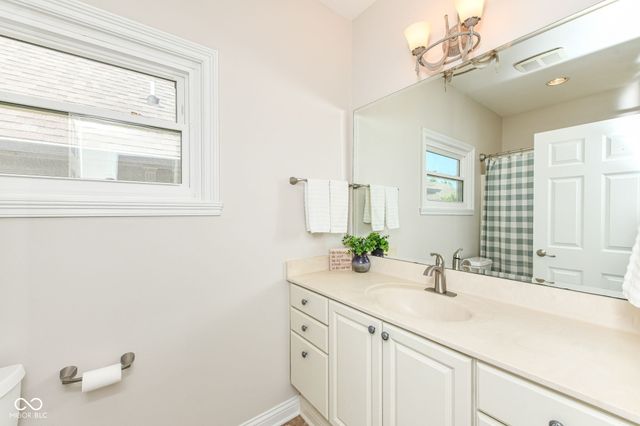 2003 Rhettsbury Street, Carmel, IN 46032