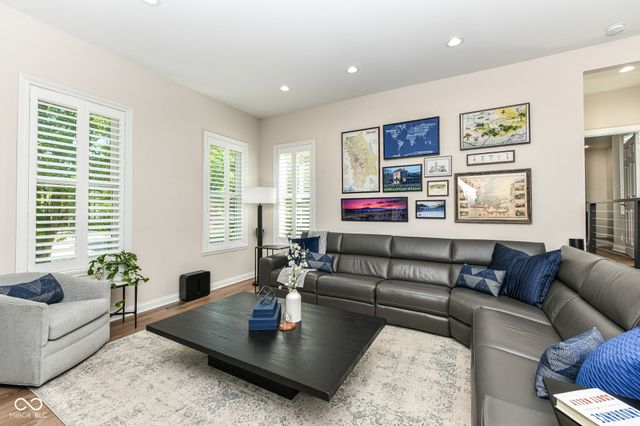 2003 Rhettsbury Street, Carmel, IN 46032
