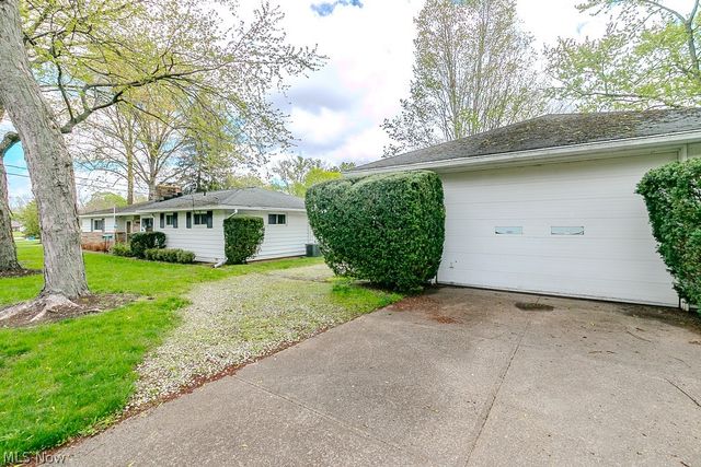 7003 Parmelee Drive, Mentor, OH 44060
