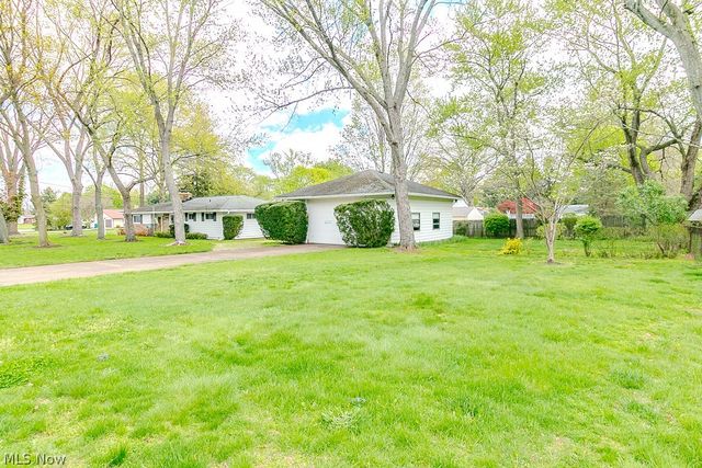 7003 Parmelee Drive, Mentor, OH 44060