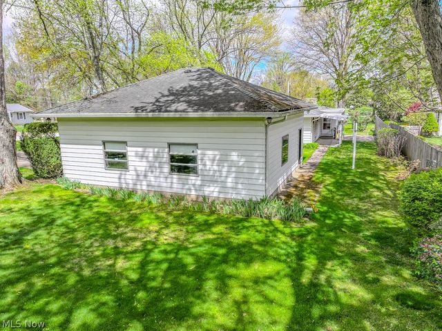 7003 Parmelee Drive, Mentor, OH 44060