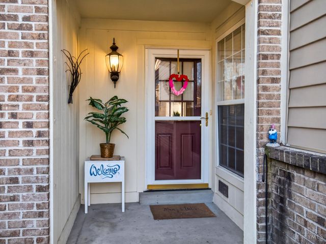 5925 Castlewood Crossing, Miami Twp, OH 45150