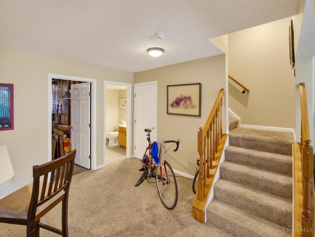 5925 Castlewood Crossing, Miami Twp, OH 45150