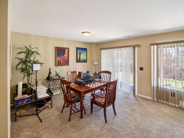 5925 Castlewood Crossing, Miami Twp, OH 45150